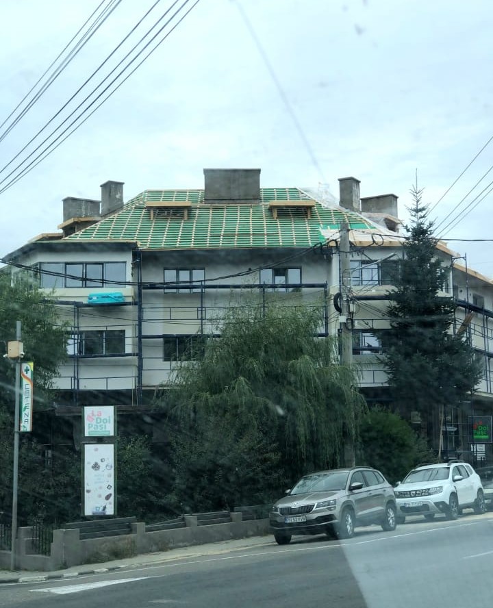 Sarpanta cladire rezidentiala