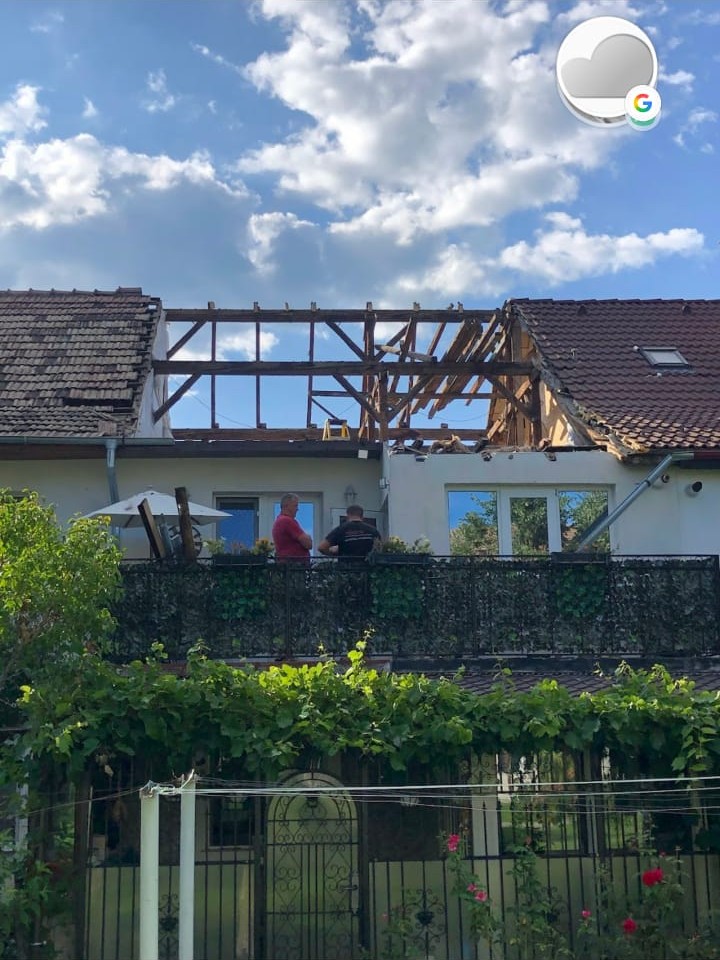 Reparatie acoperis vechi cu demolare partiala